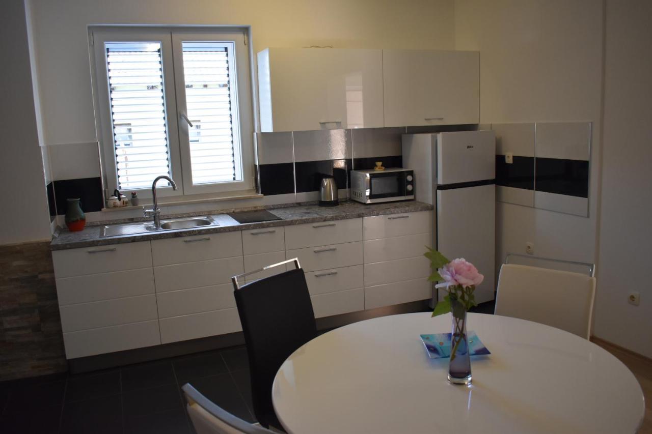 Apartman Dodo Zadar Exteriör bild